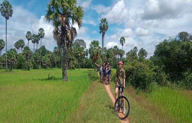 Siem Reap cycle tour